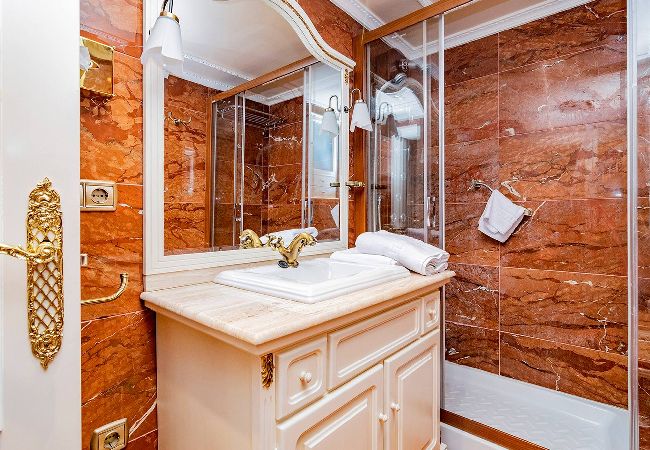 Apartamento en Madrid - Deluxe Apartment Colon Suites III Apartamento en Madrid - Deluxe Apartment Colon Suites III