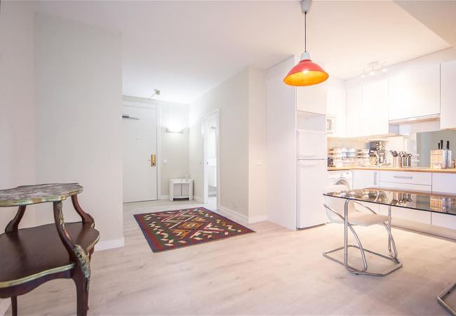 Apartamento en Madrid - Deluxe Apartment Colon Suites I 