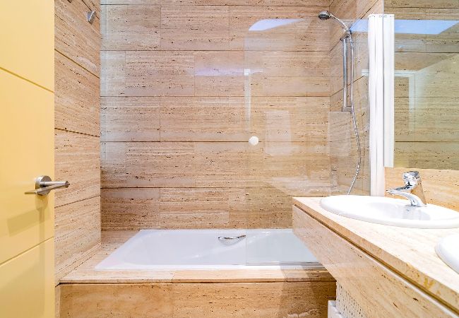 Apartment in Madrid - Deluxe Apartment Velazquez Suites II Apartment in Madrid - Deluxe Apartment Velazquez Suites II