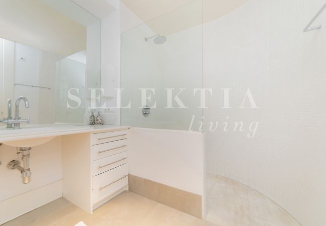 Apartment in Madrid - Deluxe Apartment Juan Bravo Suites II Apartment in Madrid - Deluxe Apartment Juan Bravo Suites II