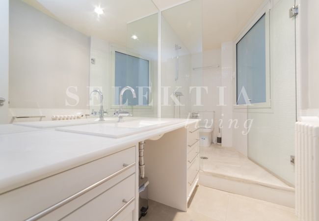 Apartment in Madrid - Deluxe Apartment Juan Bravo Suites II Apartment in Madrid - Deluxe Apartment Juan Bravo Suites II