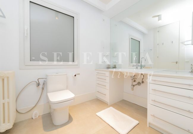 Apartment in Madrid - Deluxe Apartment Juan Bravo Suites II Apartment in Madrid - Deluxe Apartment Juan Bravo Suites II