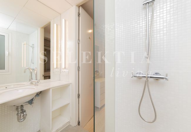 Apartment in Madrid - Deluxe Apartment Juan Bravo Suites II Apartment in Madrid - Deluxe Apartment Juan Bravo Suites II